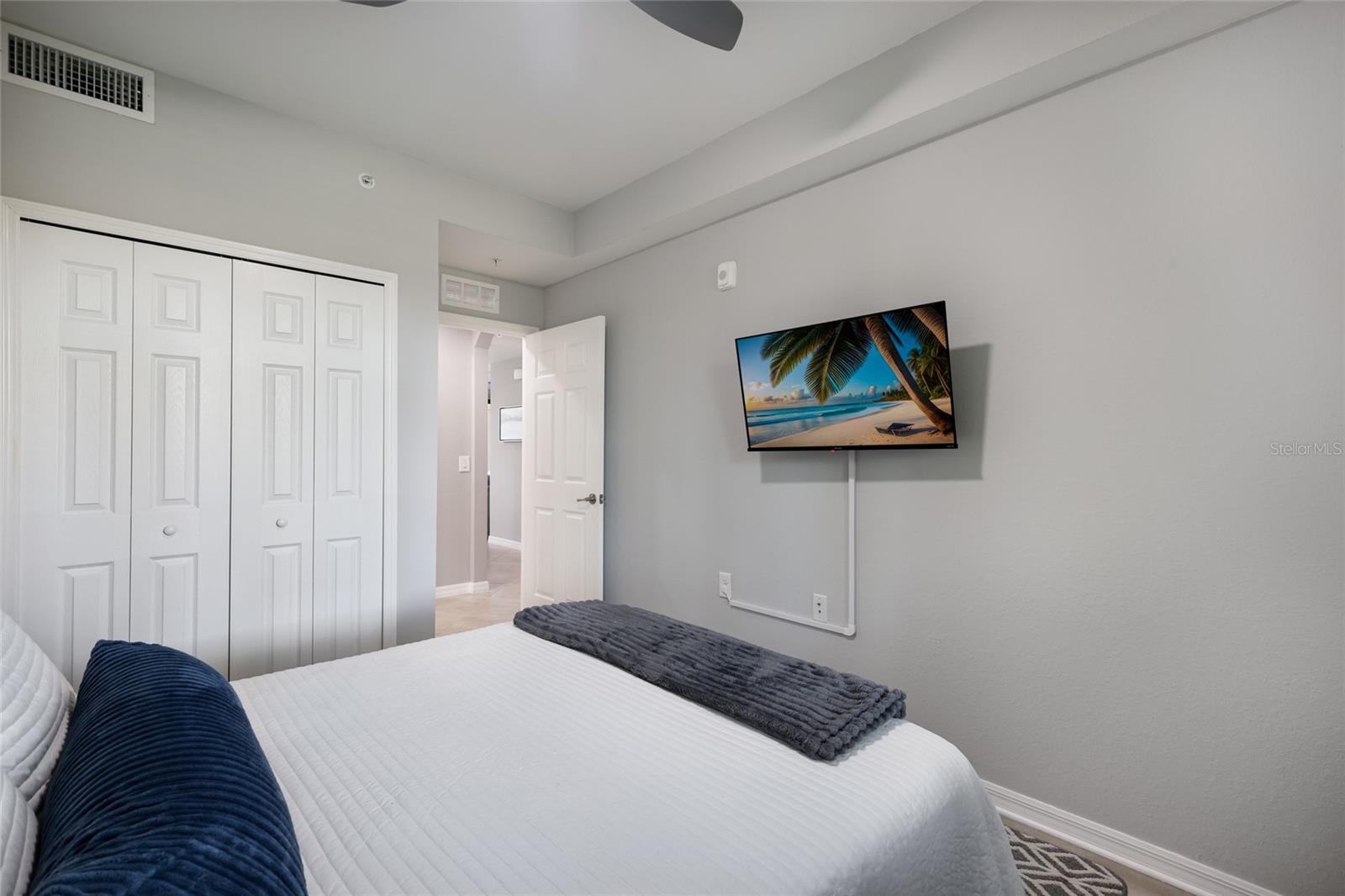 17626 GAWTHROP DR #106 — photo 20