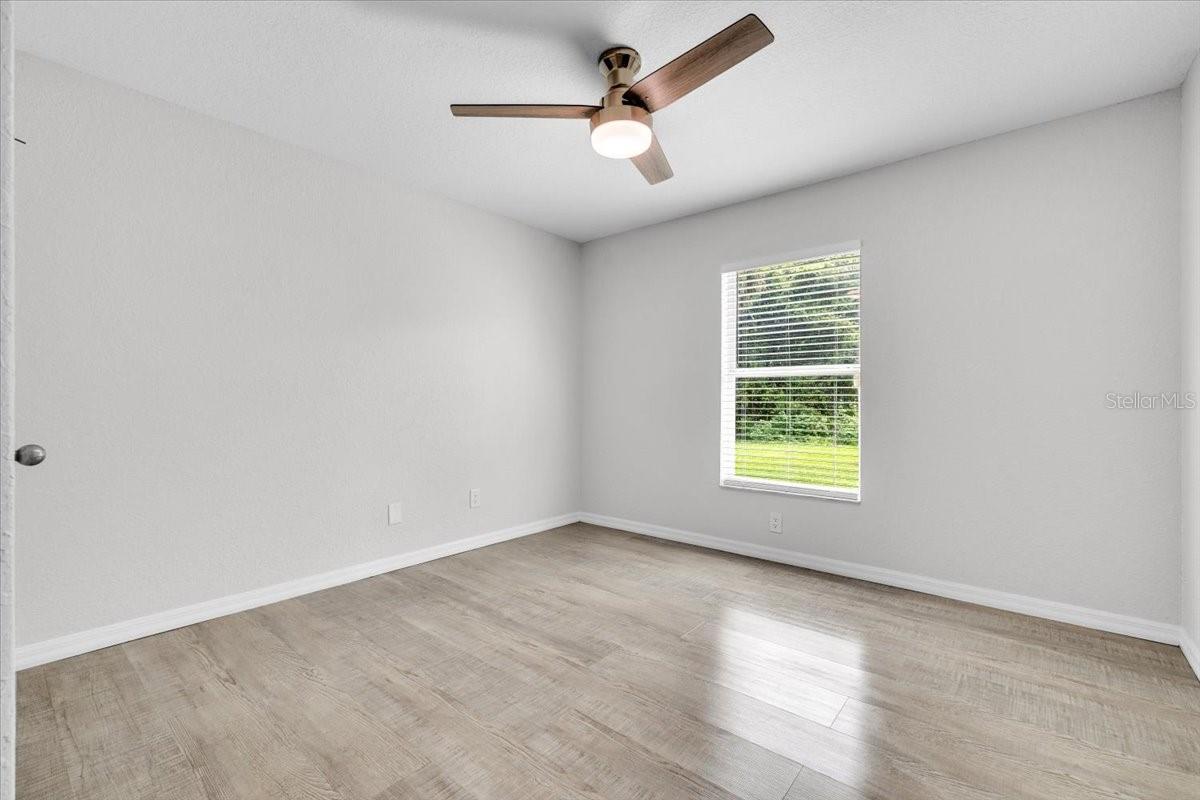 1240 NORA LN — photo 49