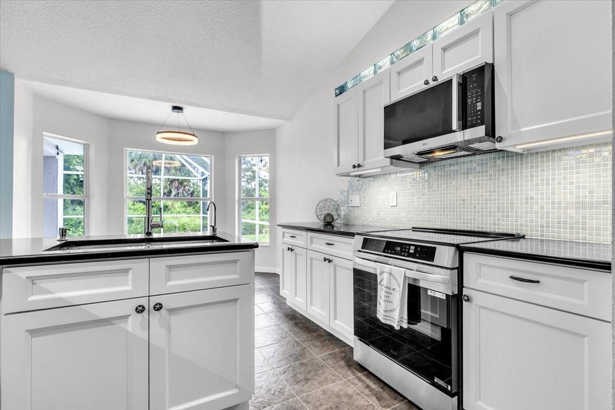 1240 NORA LN — photo 25