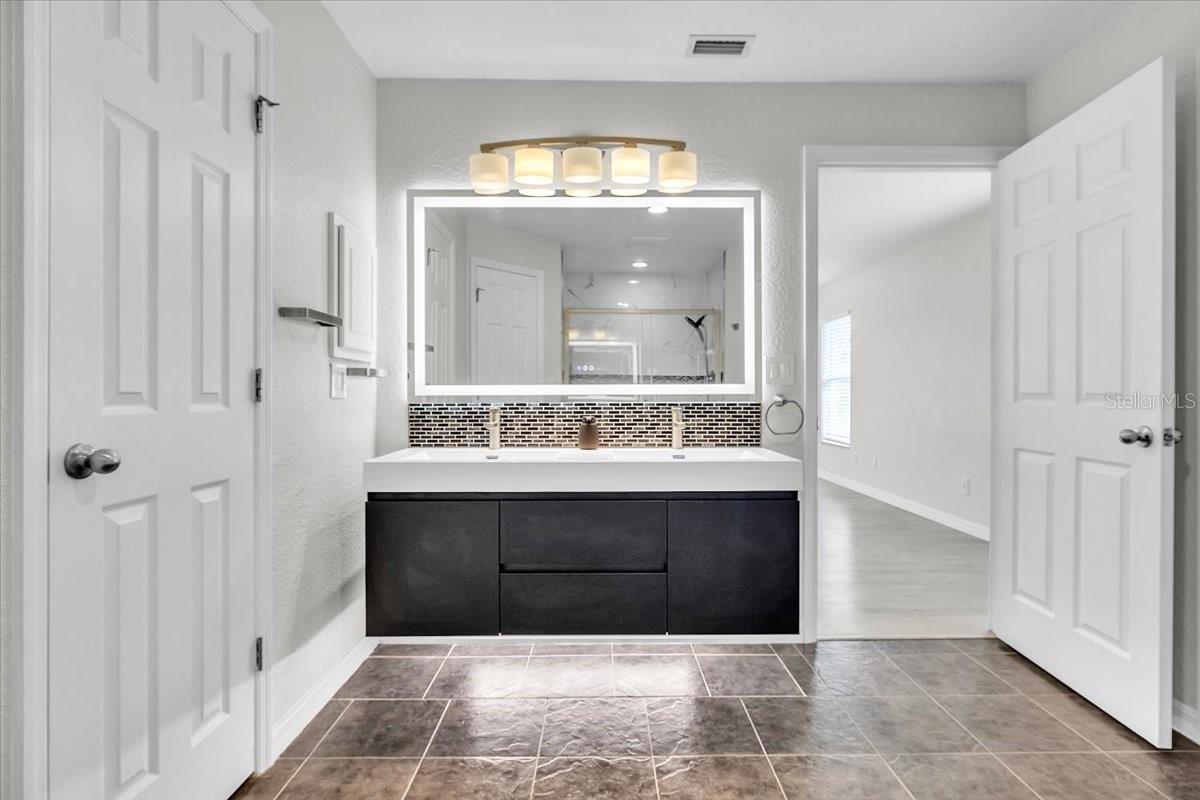 1240 NORA LN — photo 40
