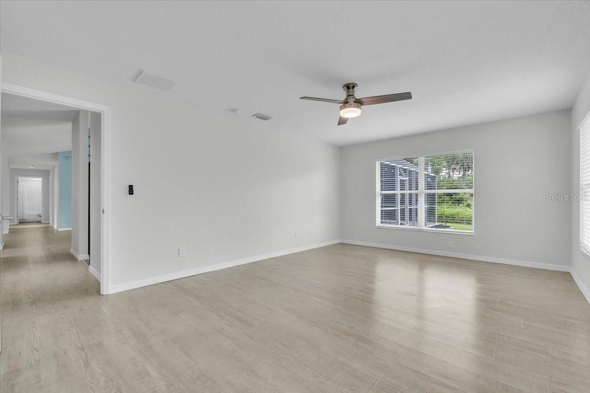 1240 NORA LN — photo 36