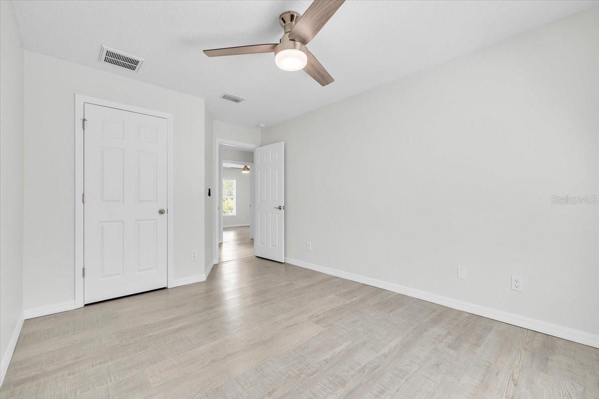 1240 NORA LN — photo 56