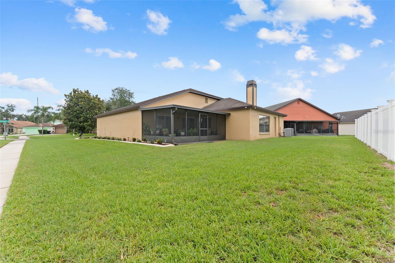 1803 CATTLEMAN DR — photo 27