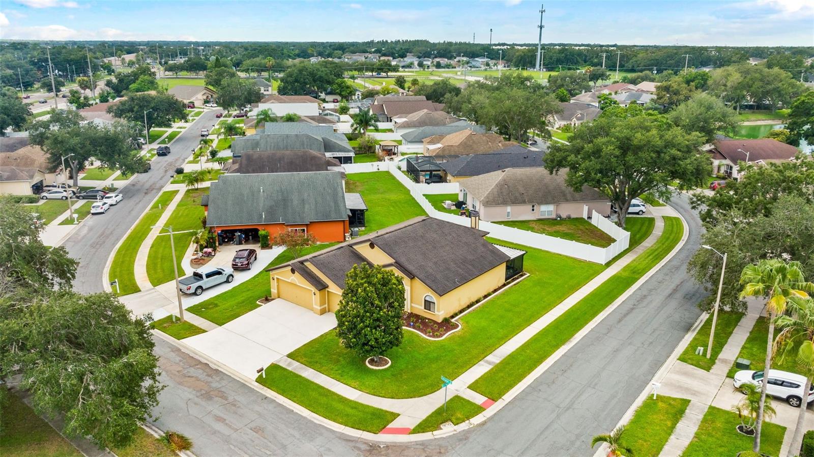 1803 CATTLEMAN DR — photo 2