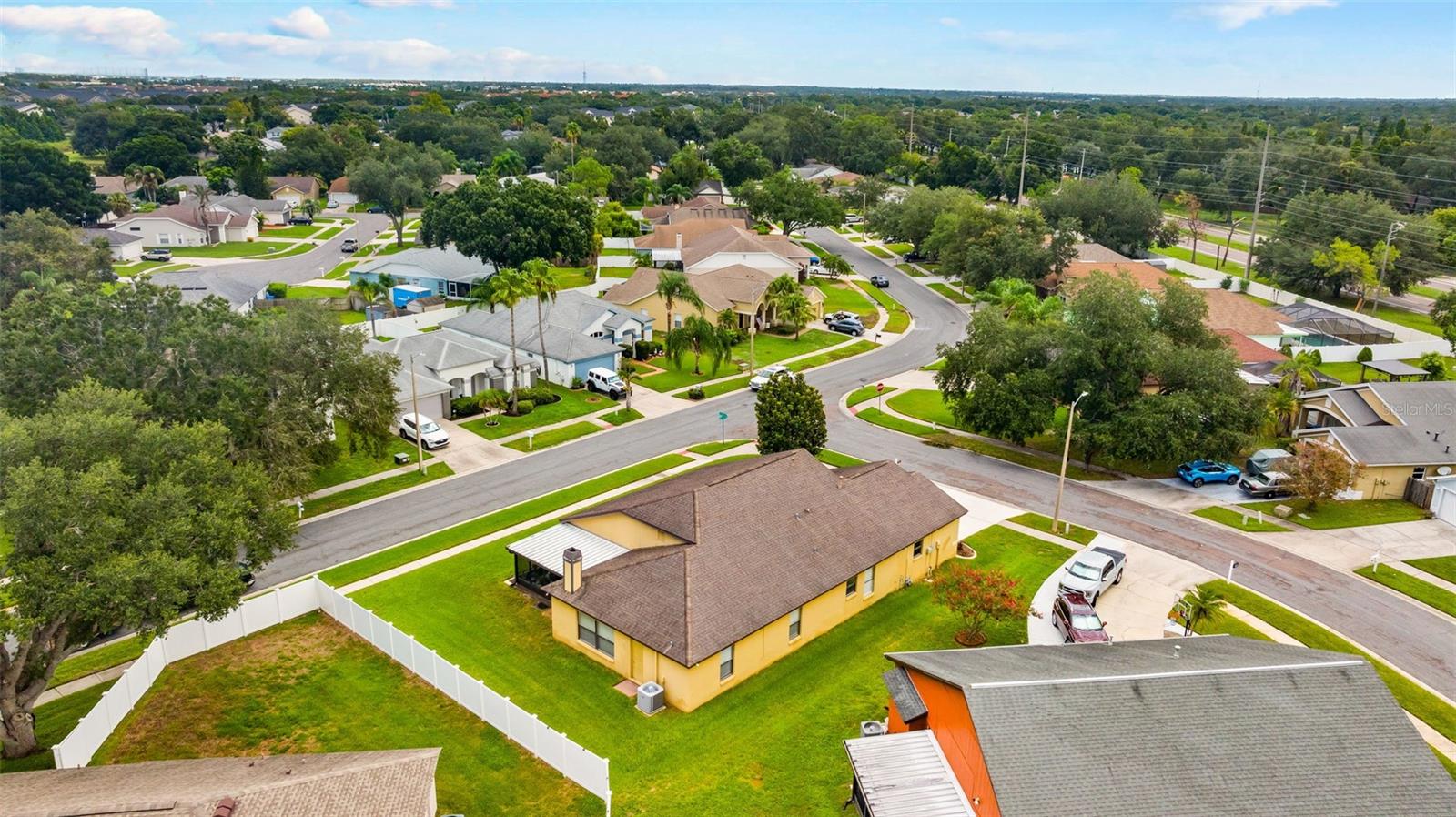 1803 CATTLEMAN DR — photo 30