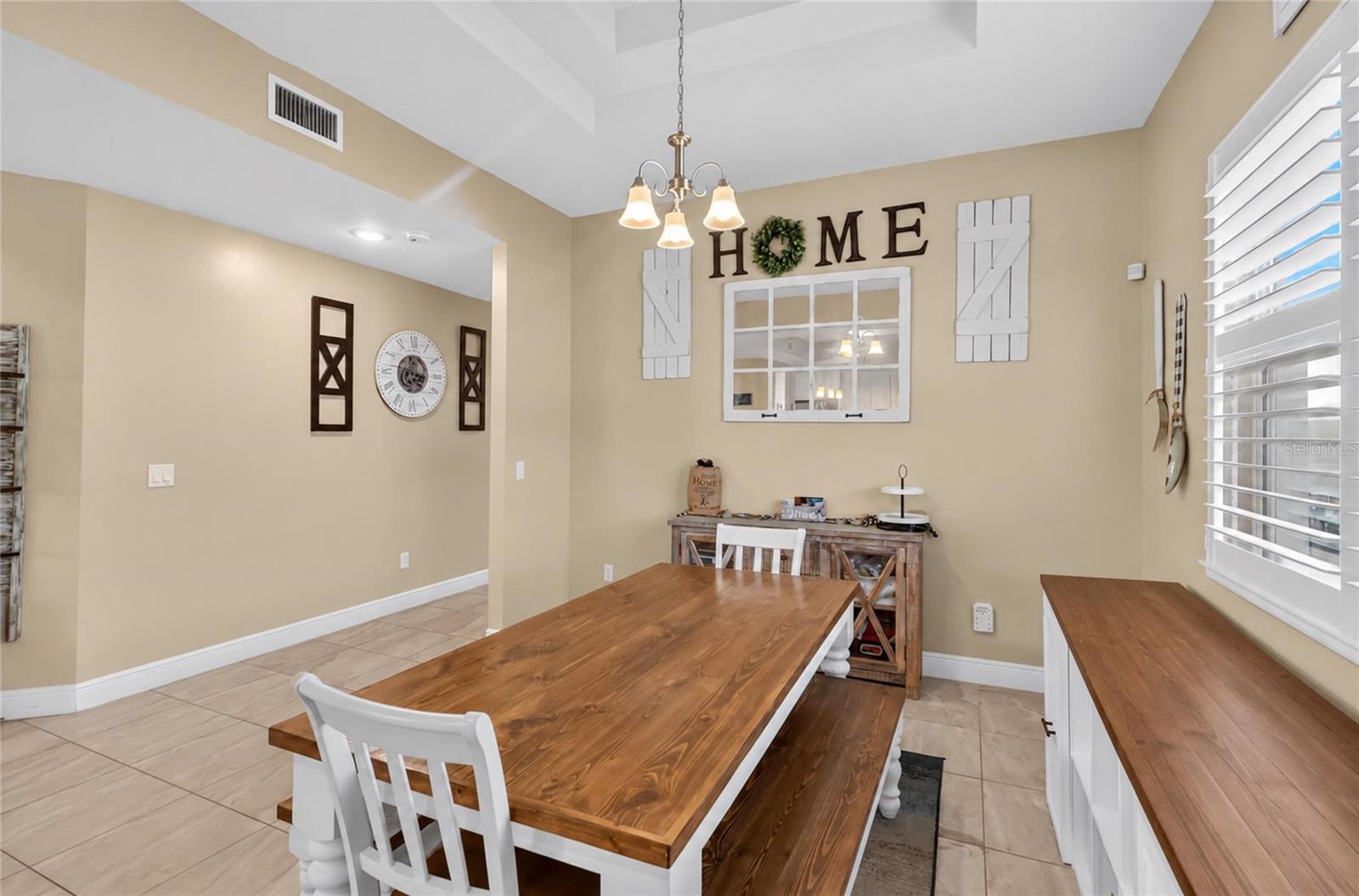 2985 BREEZY MEADOWS DR — photo 16