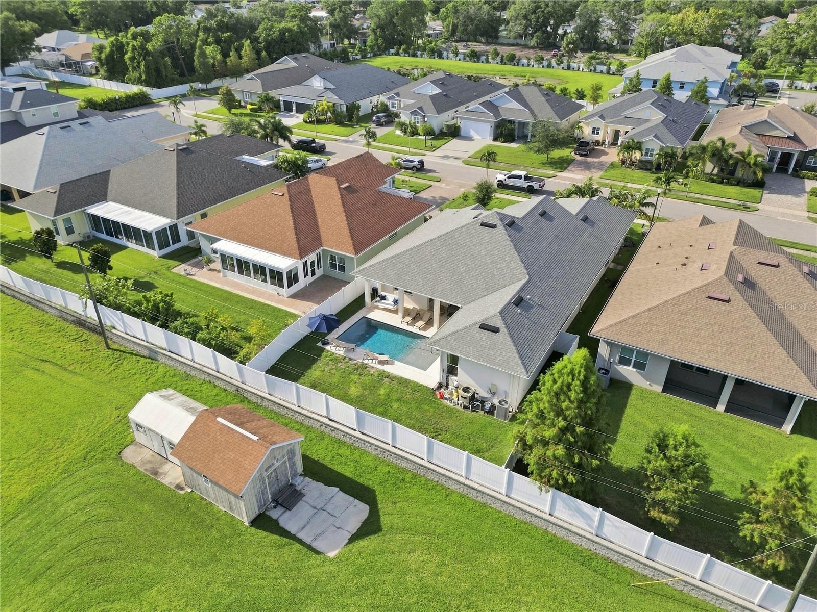 2985 BREEZY MEADOWS DR — photo 44