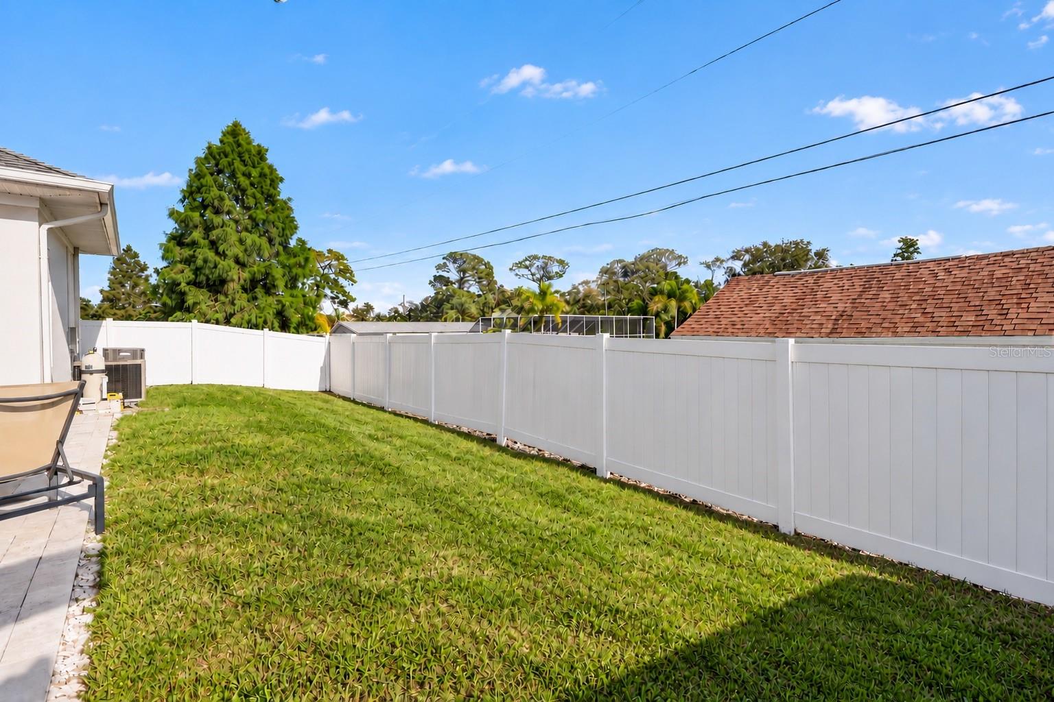 2985 BREEZY MEADOWS DR — photo 41