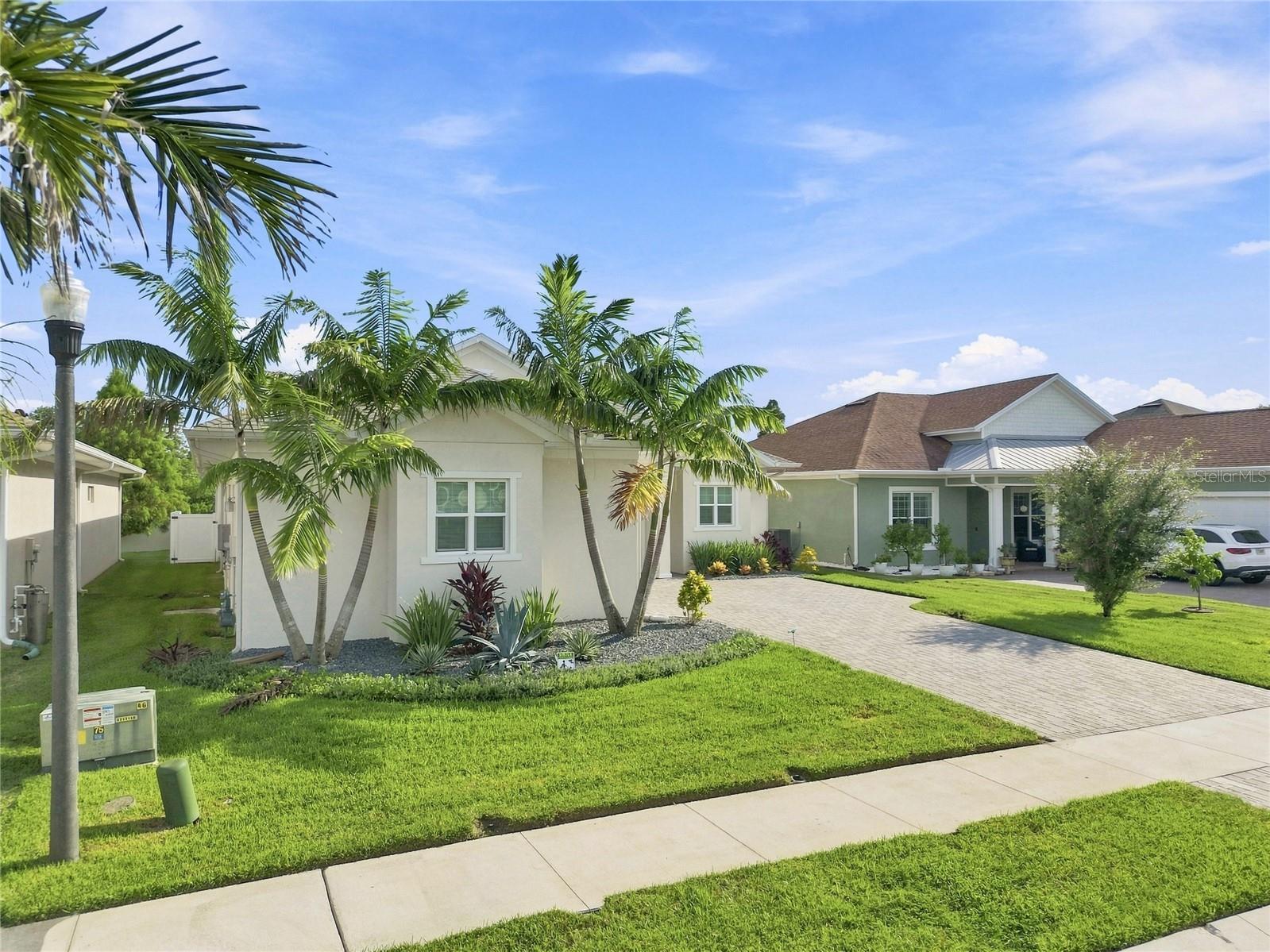 2985 BREEZY MEADOWS DR — photo 43