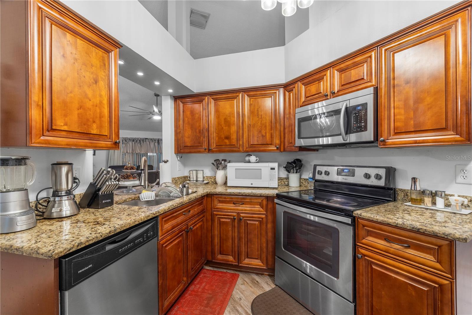 1215 RINKFIELD PL — photo 21