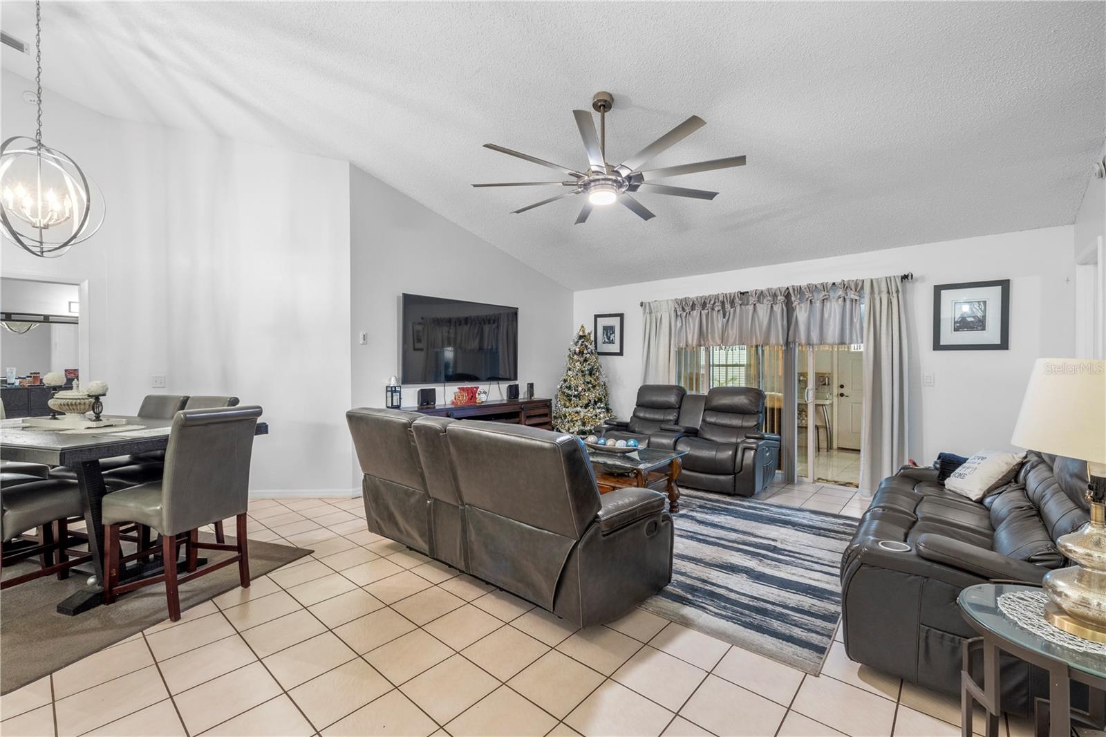 1215 RINKFIELD PL — photo 10