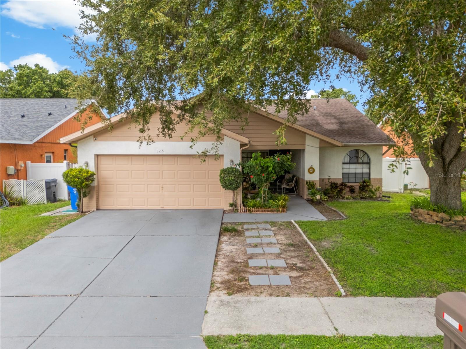 1215 RINKFIELD PL — photo 2