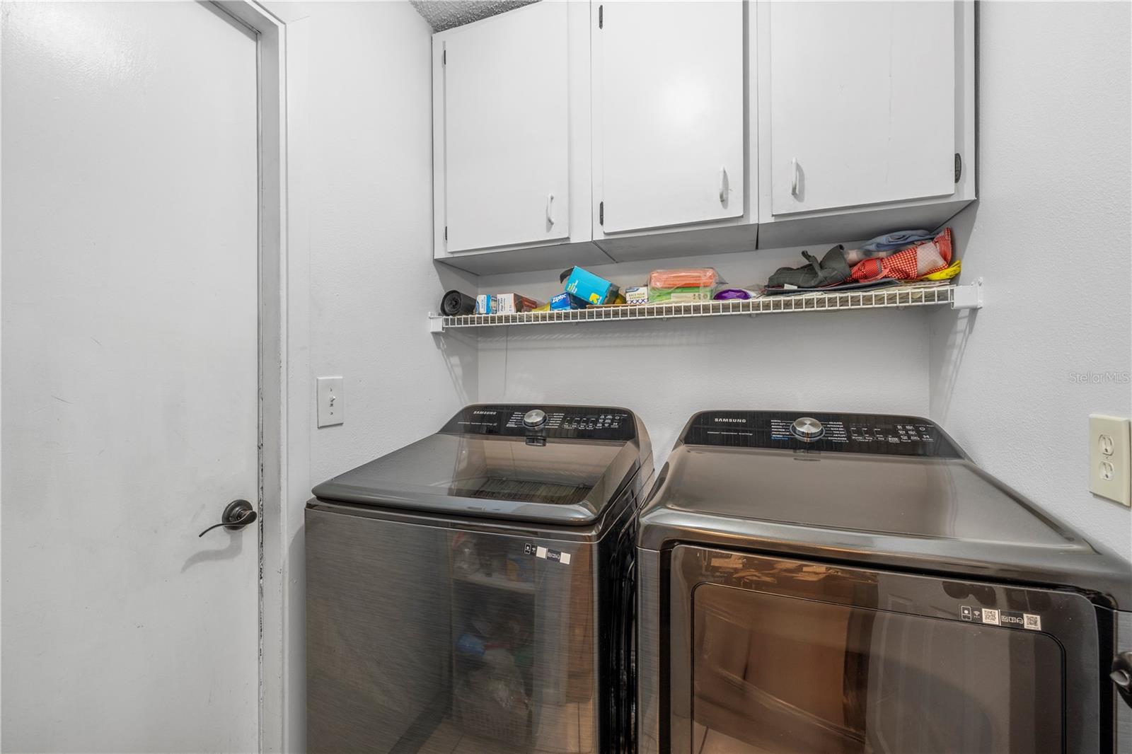 1215 RINKFIELD PL — photo 36