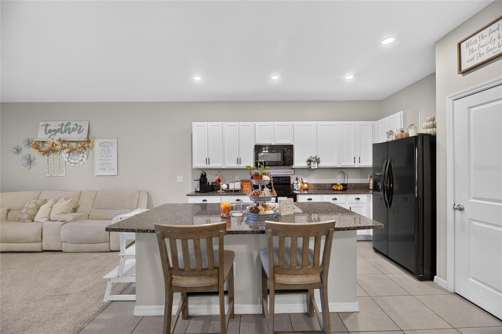 8669 FALLING BLUE PL — photo 26