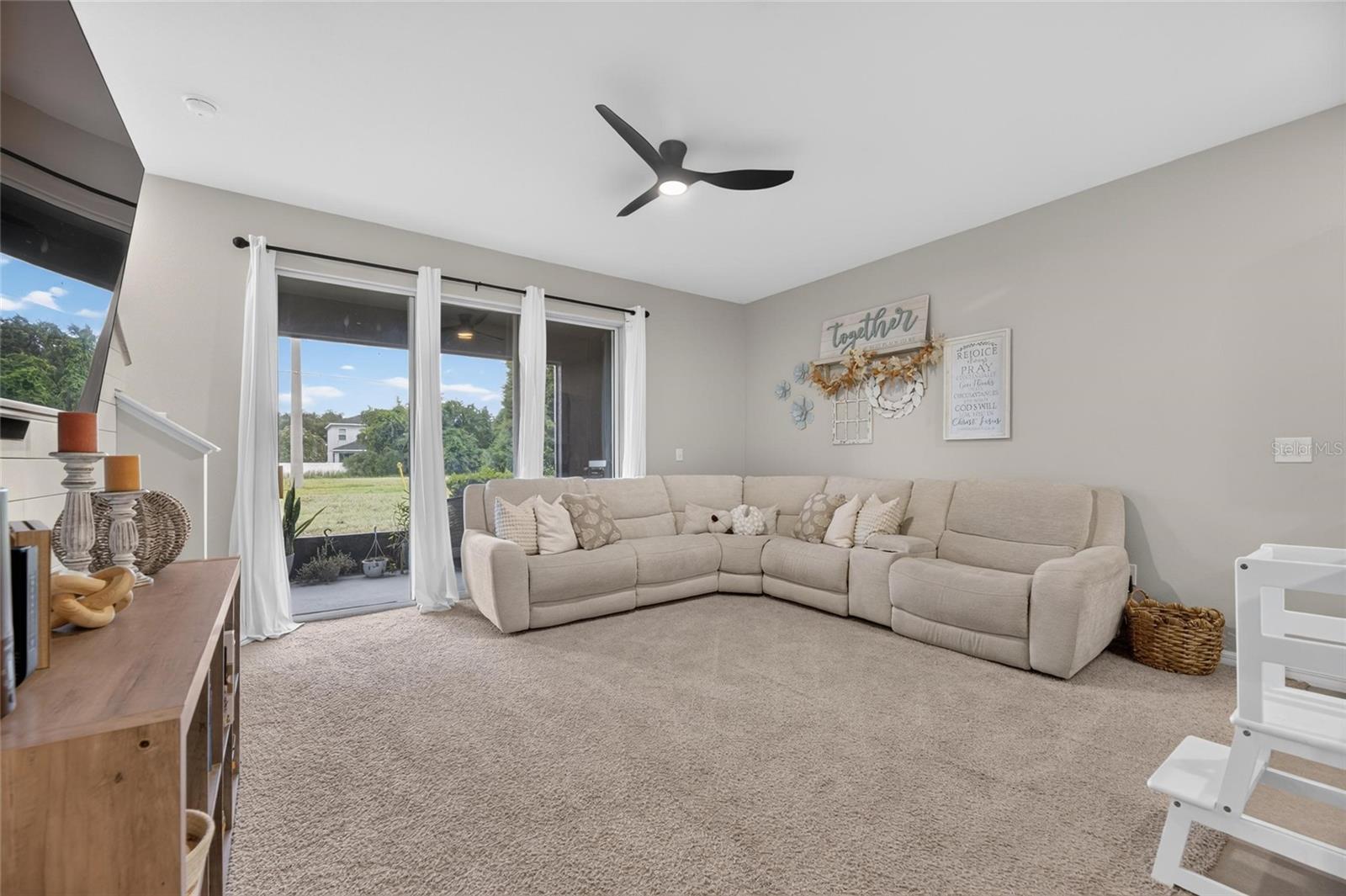8669 FALLING BLUE PL — photo 32