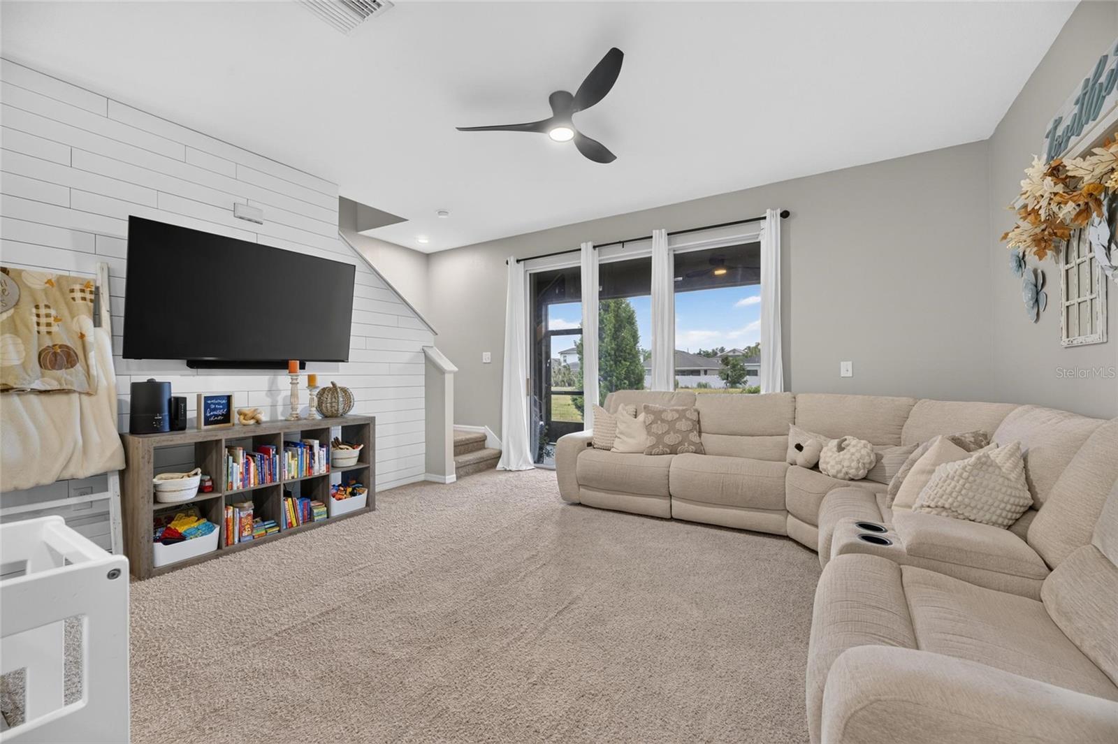8669 FALLING BLUE PL — photo 31