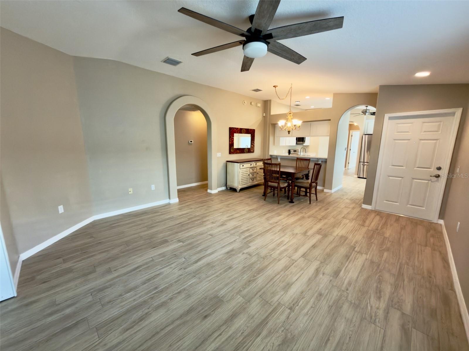 18825 WATER LILY LN — photo 8