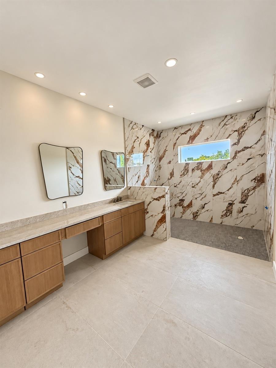 205 N WOODLYNNE AVE — photo 9