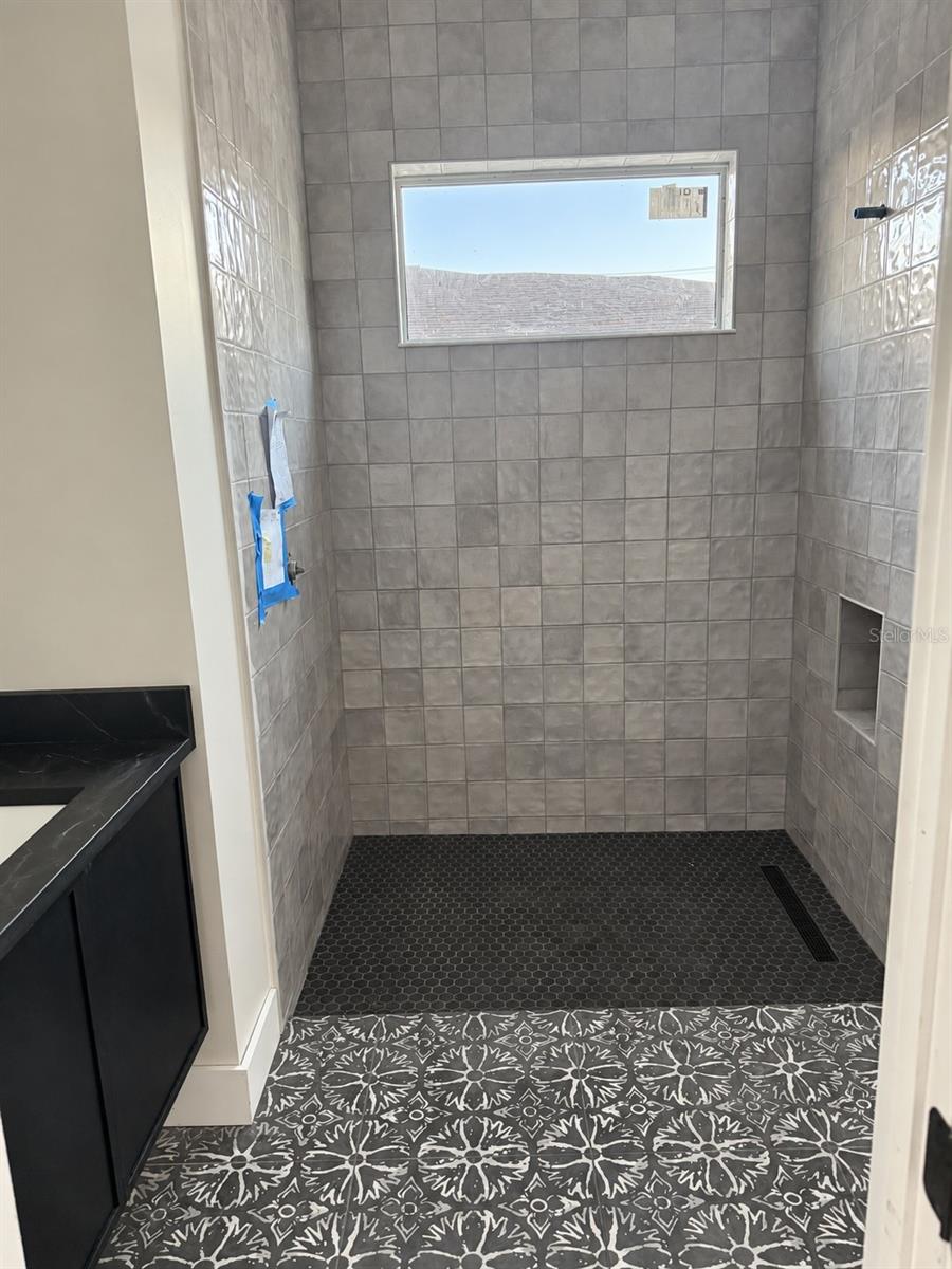 205 N WOODLYNNE AVE — photo 15