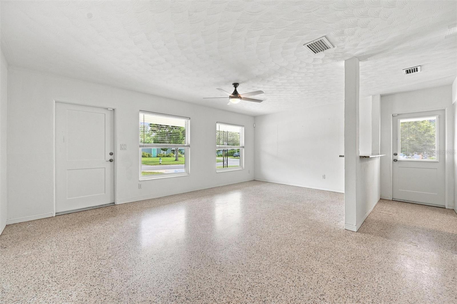 1906 15TH AVENUE DR W — photo 5