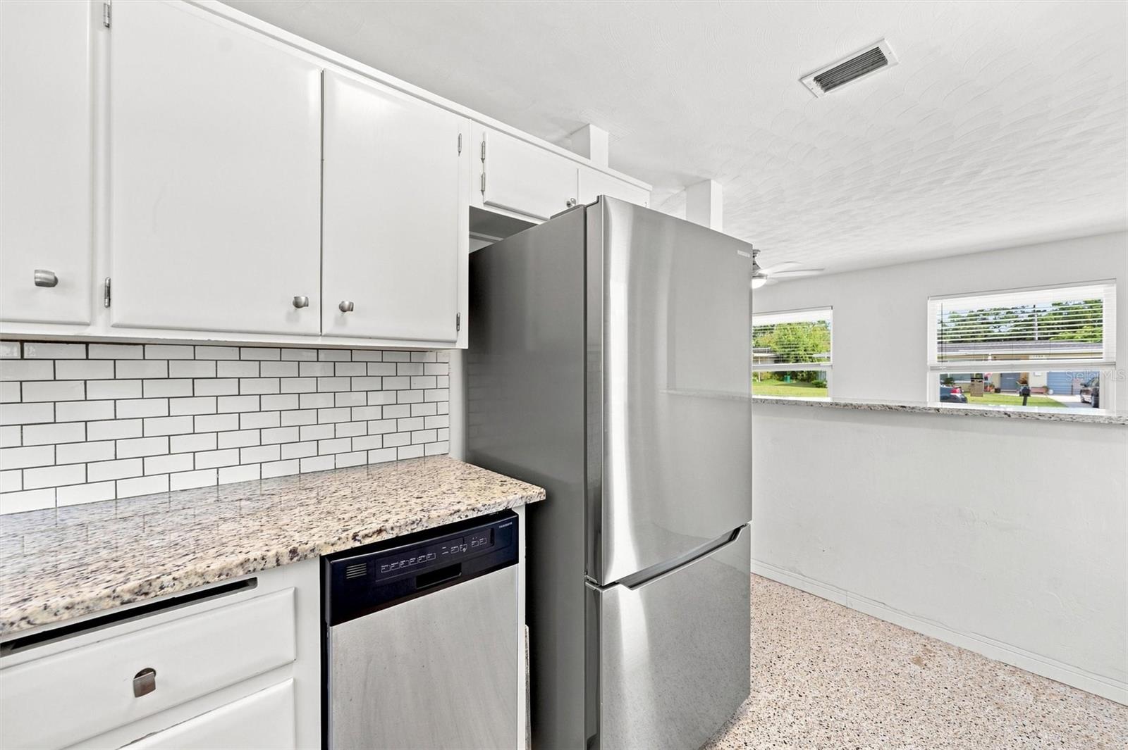 1906 15TH AVENUE DR W — photo 9