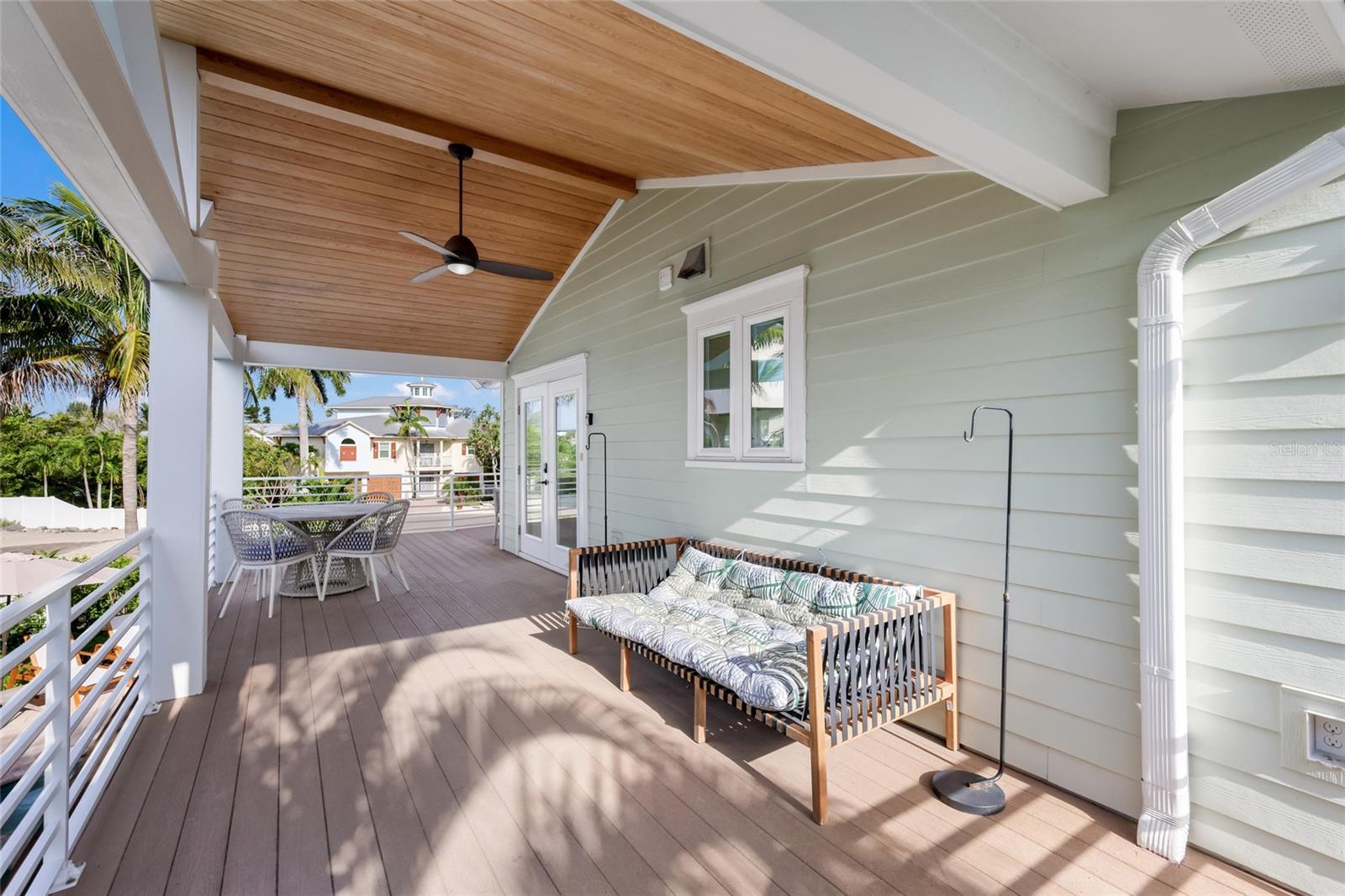 315 HAMMOCK CIR — photo 34