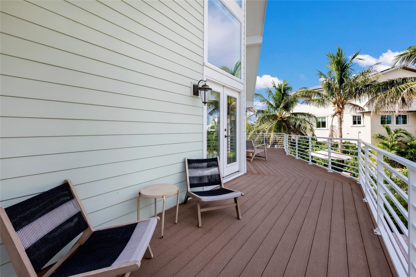 315 HAMMOCK CIR — photo 35