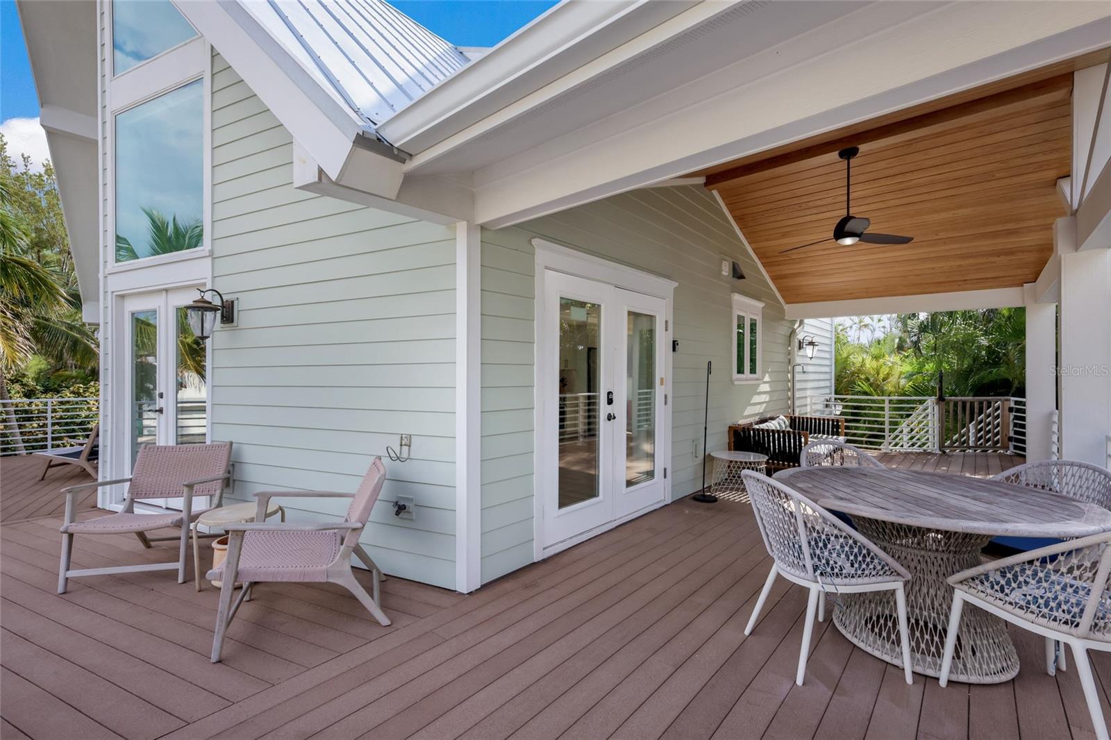 315 HAMMOCK CIR — photo 33