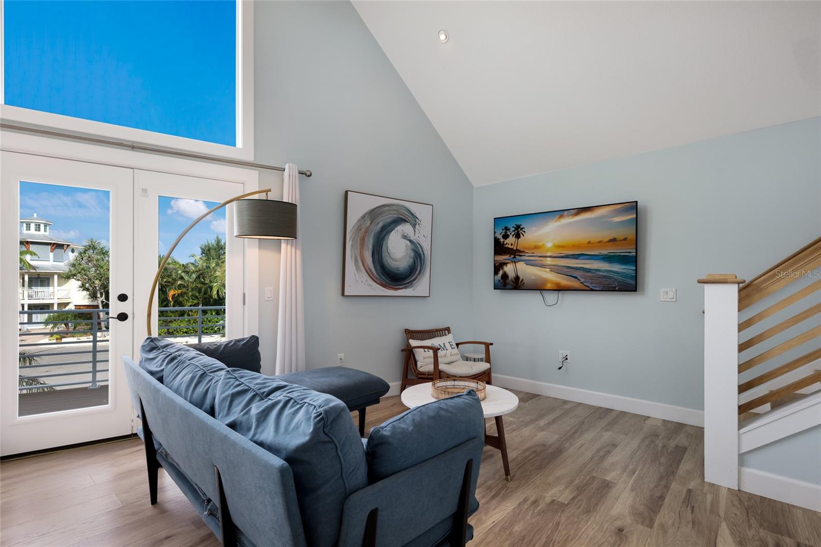 315 HAMMOCK CIR — photo 16