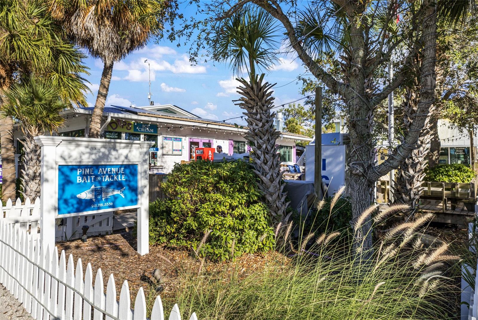 315 HAMMOCK CIR — photo 59