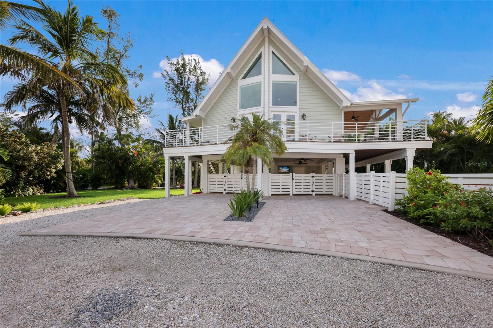 315 HAMMOCK CIR — photo 4