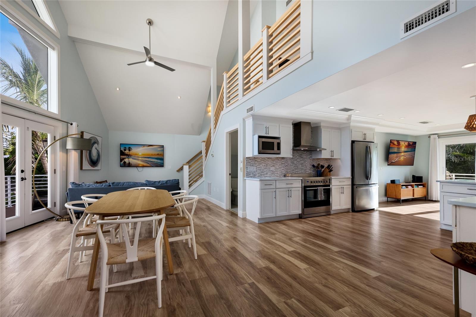 315 HAMMOCK CIR — photo 8