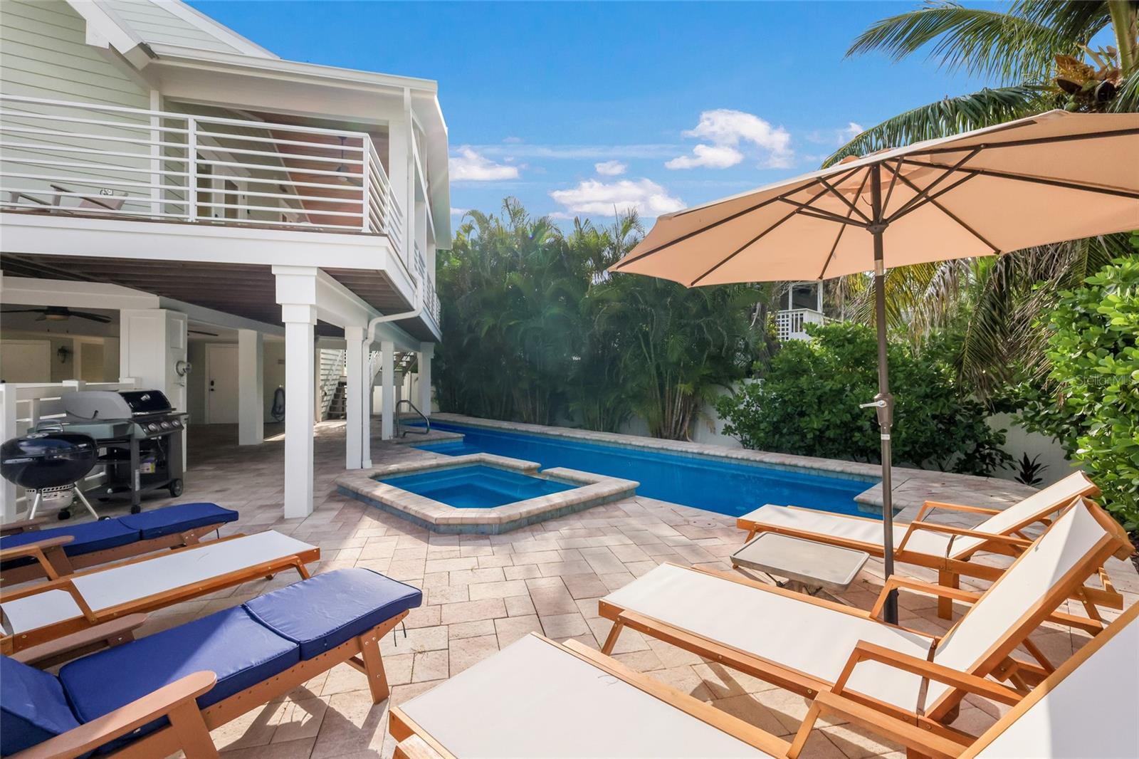 315 HAMMOCK CIR — photo 45