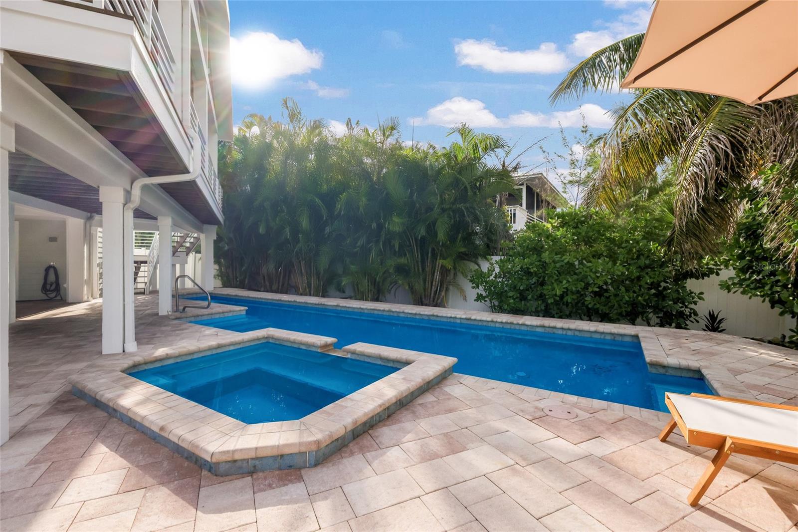 315 HAMMOCK CIR — photo 42