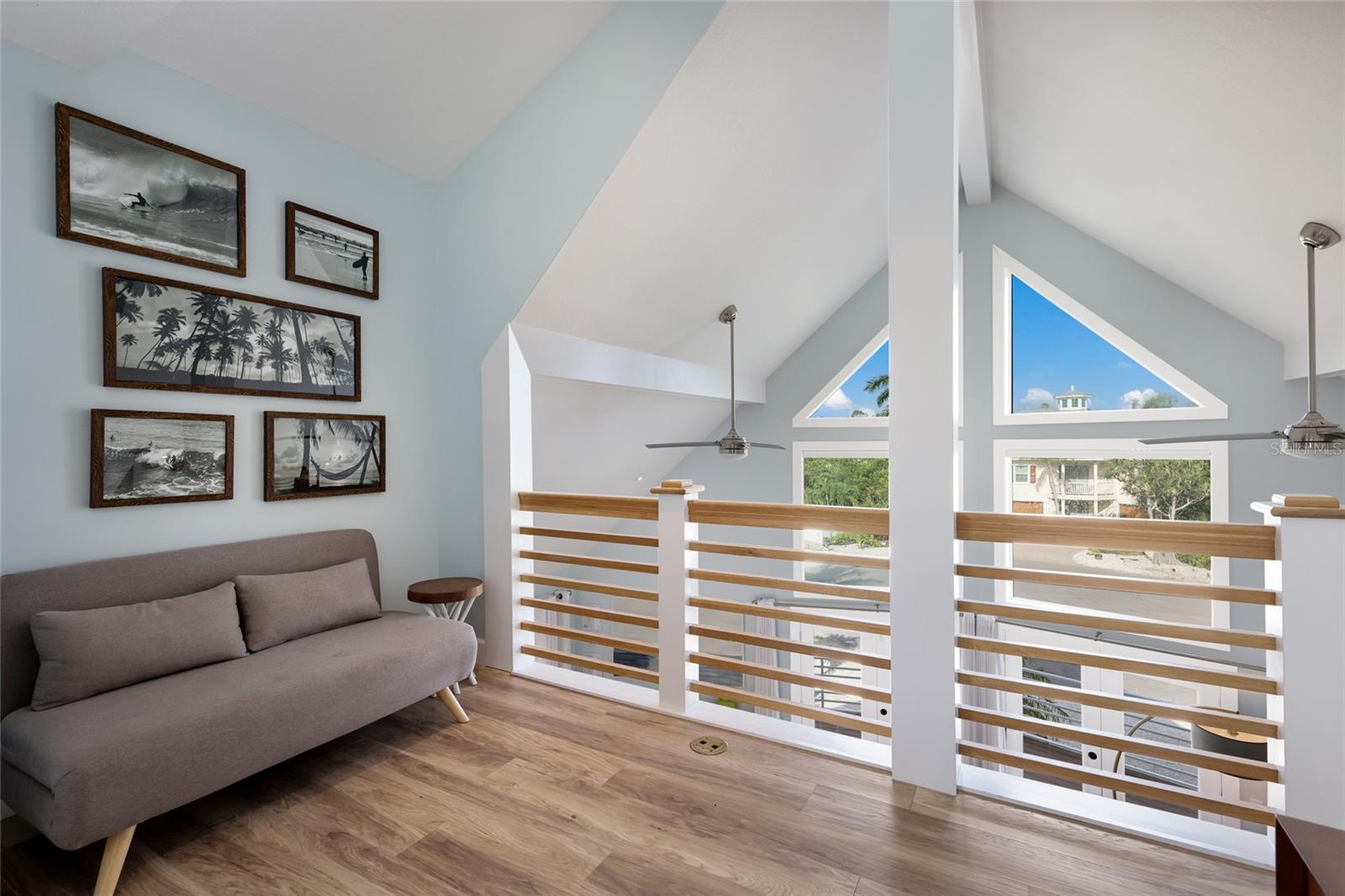 315 HAMMOCK CIR — photo 19
