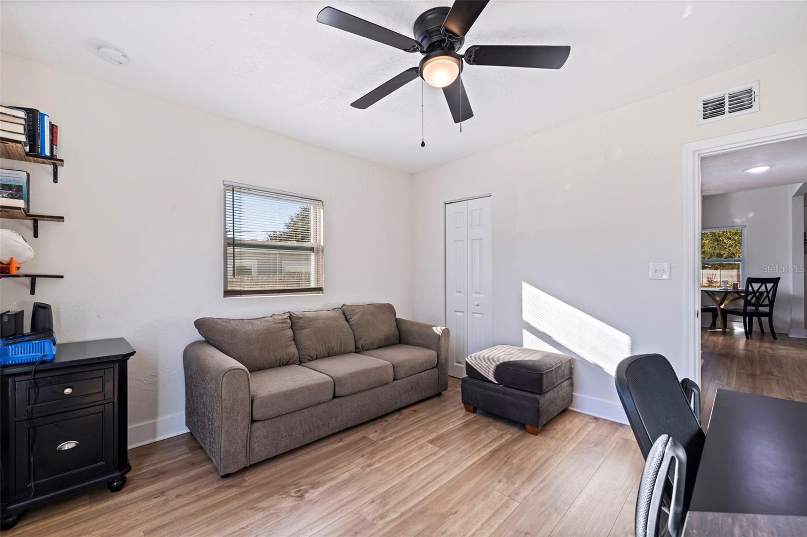 826 53RD TER N — photo 17