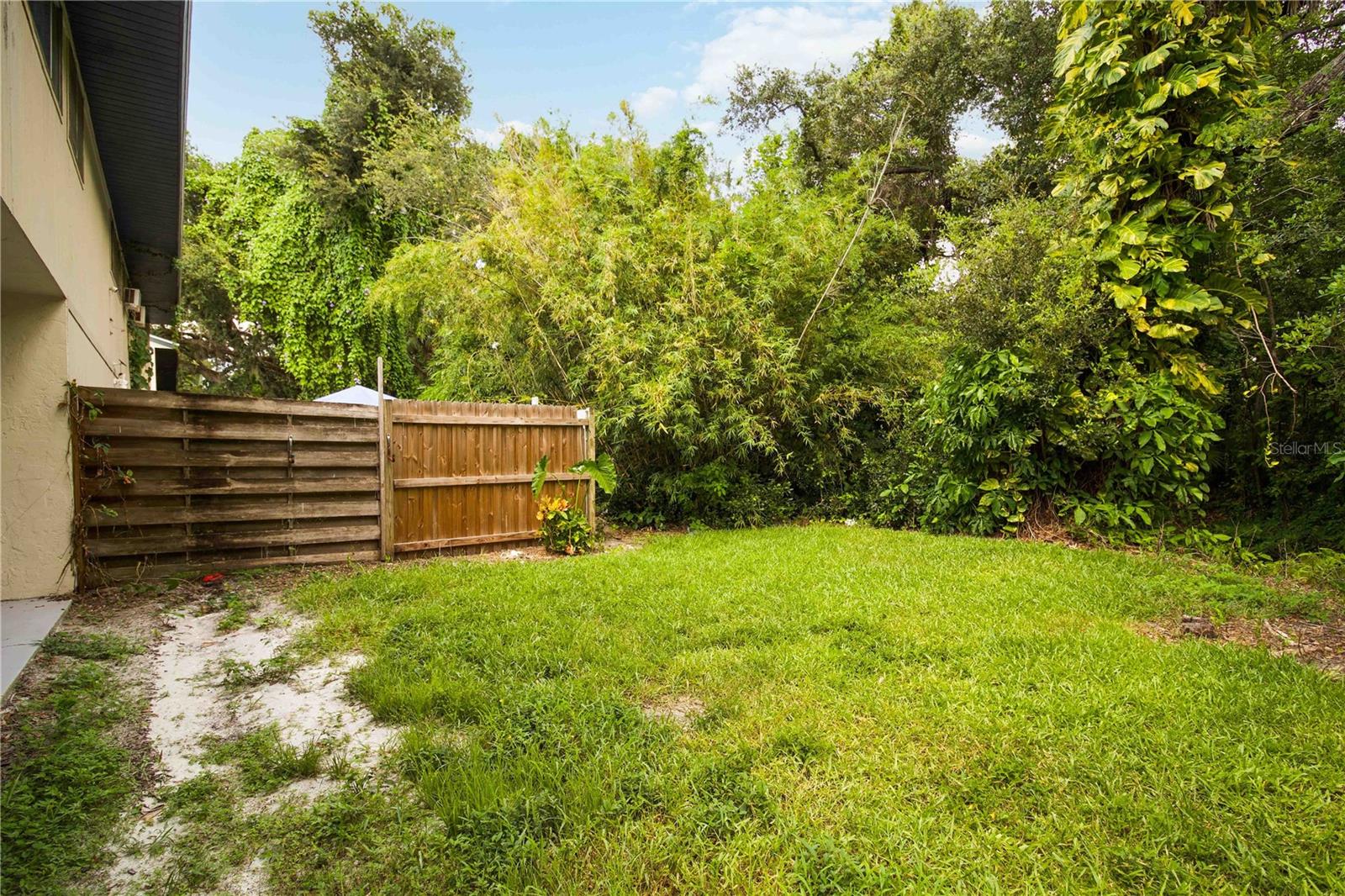 1125 LONGFELLOW WAY #125-B — photo 29