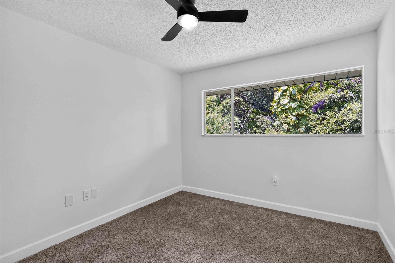 1125 LONGFELLOW WAY #125-B — photo 20