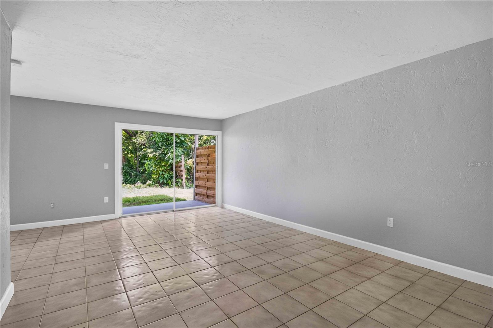 1125 LONGFELLOW WAY #125-B — photo 13