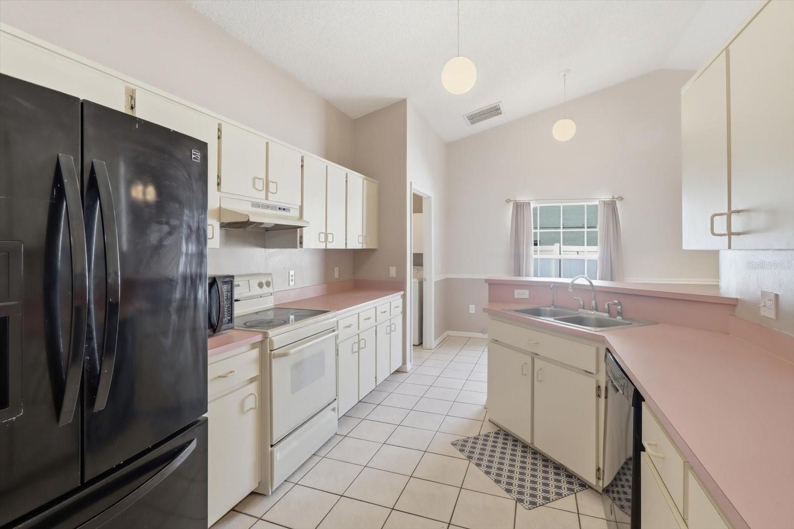 10417 ASHVIEW LN — photo 11