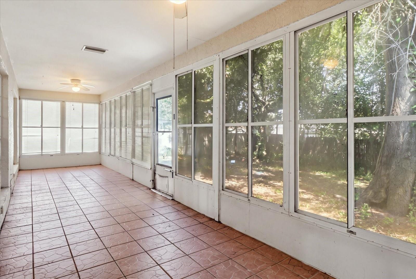 10417 ASHVIEW LN — photo 27