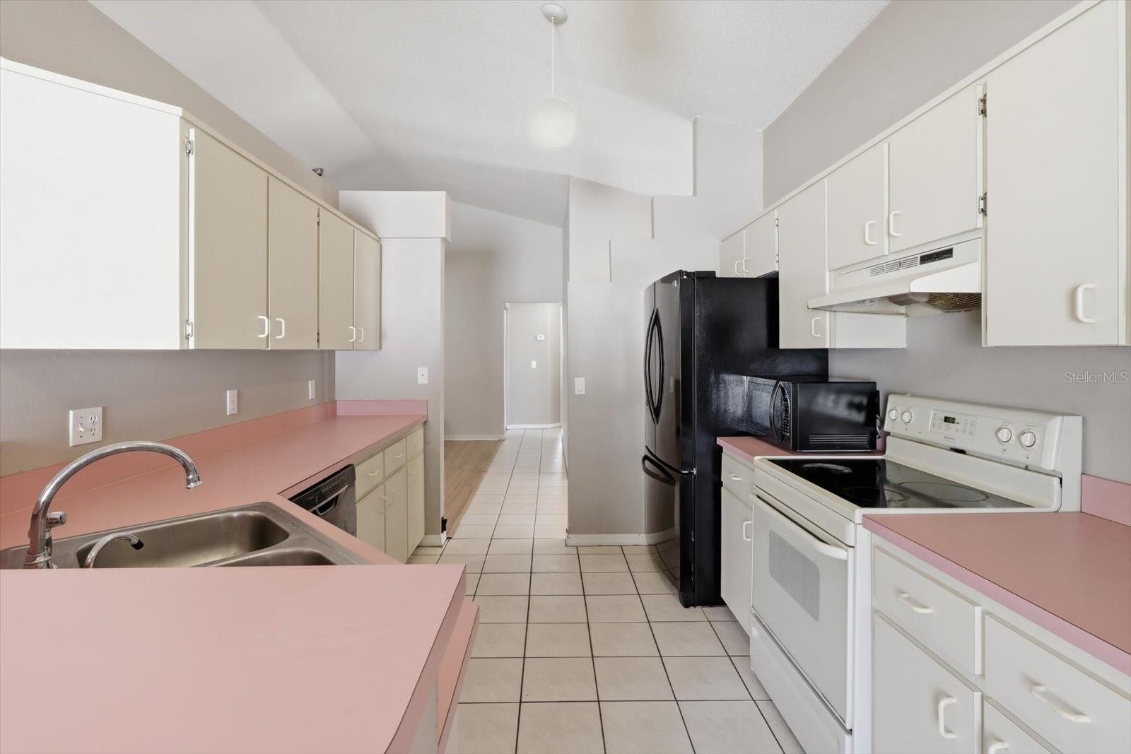 10417 ASHVIEW LN — photo 12