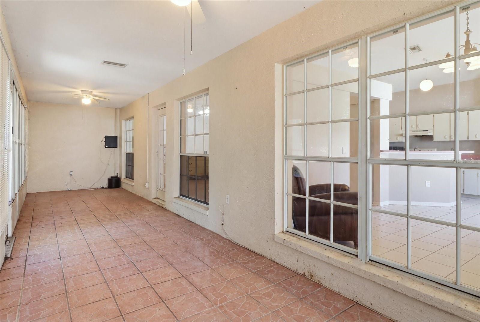 10417 ASHVIEW LN — photo 28