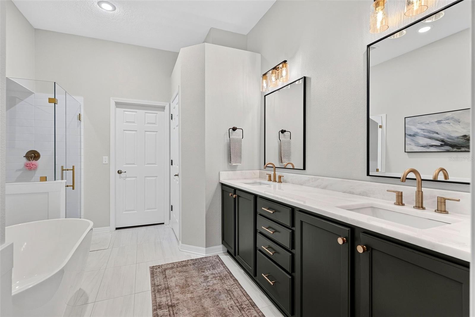 1437 RIDGE TER — photo 23