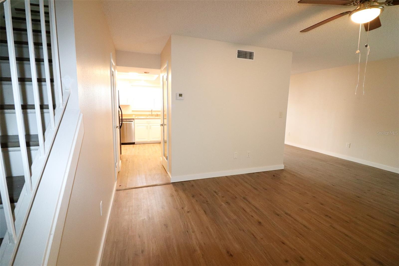 7107 HERNANDO CT — photo 8