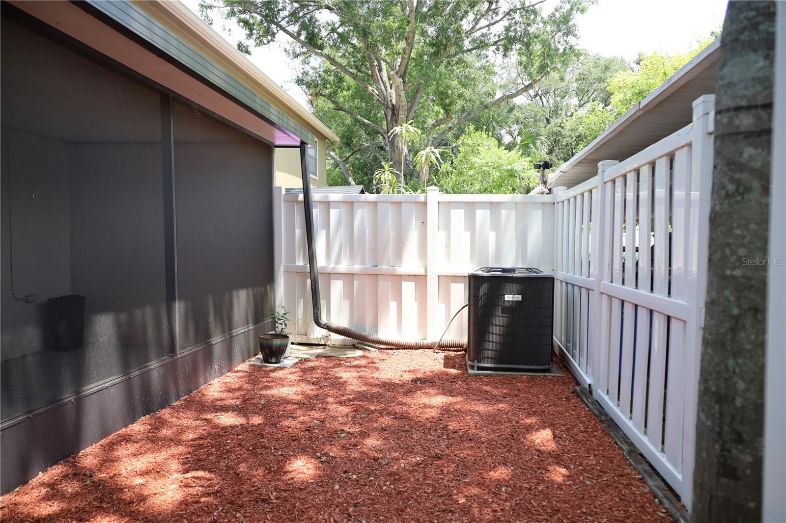 7107 HERNANDO CT — photo 4