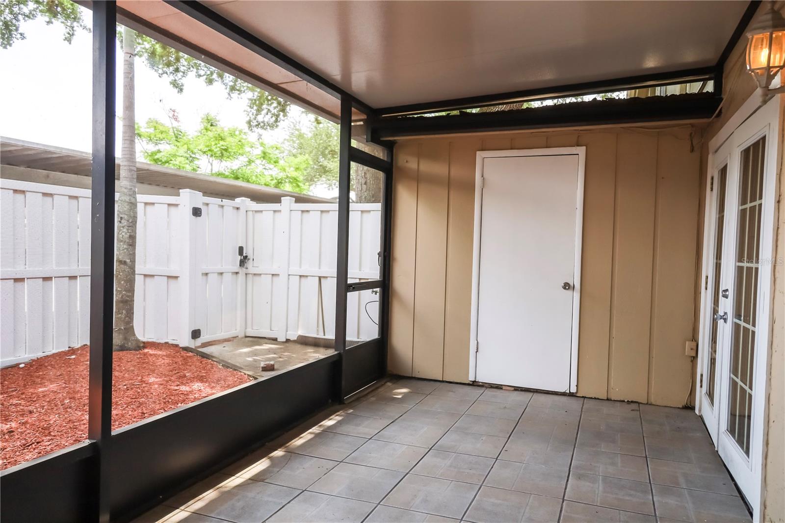 7107 HERNANDO CT — photo 2