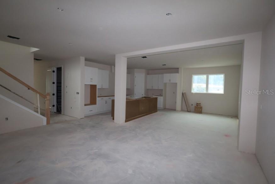 2926 W ELLIS DR — photo 11