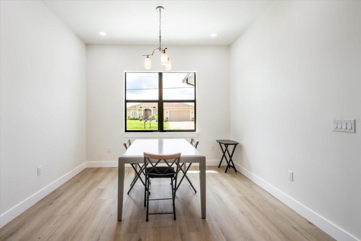12060 MARGARITA AVE — photo 19