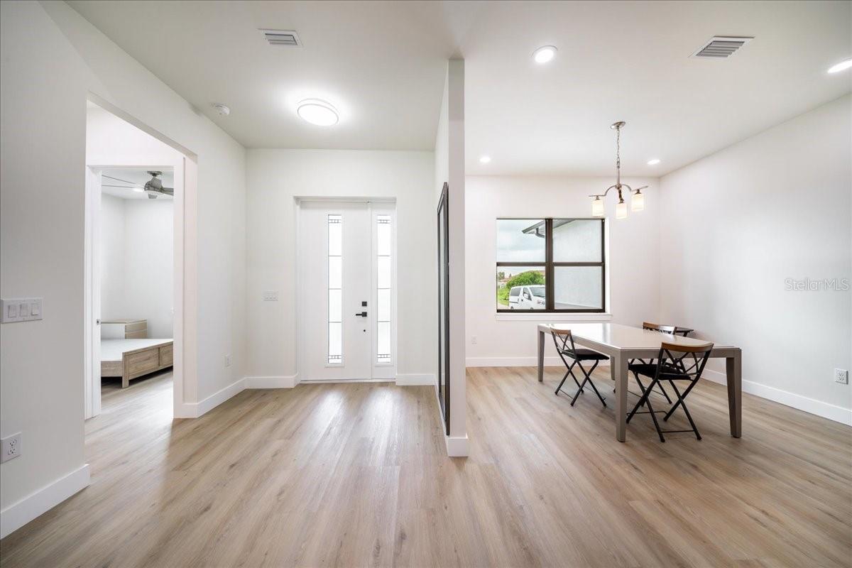 12060 MARGARITA AVE — photo 8